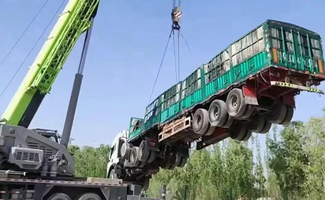 锦江区道路脱困救援案例